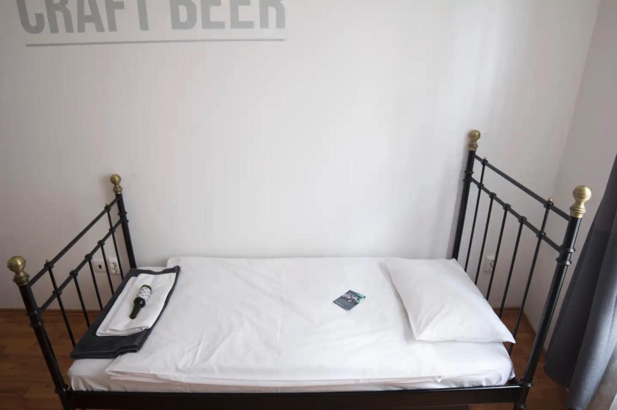 Bed'N'Beer Apartamento Budapeste Exterior foto