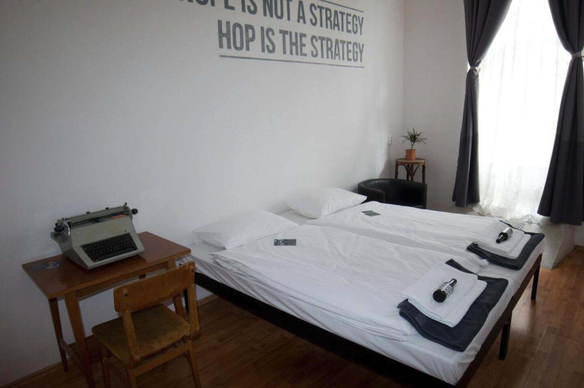 Bed'N'Beer Apartamento Budapeste Exterior foto