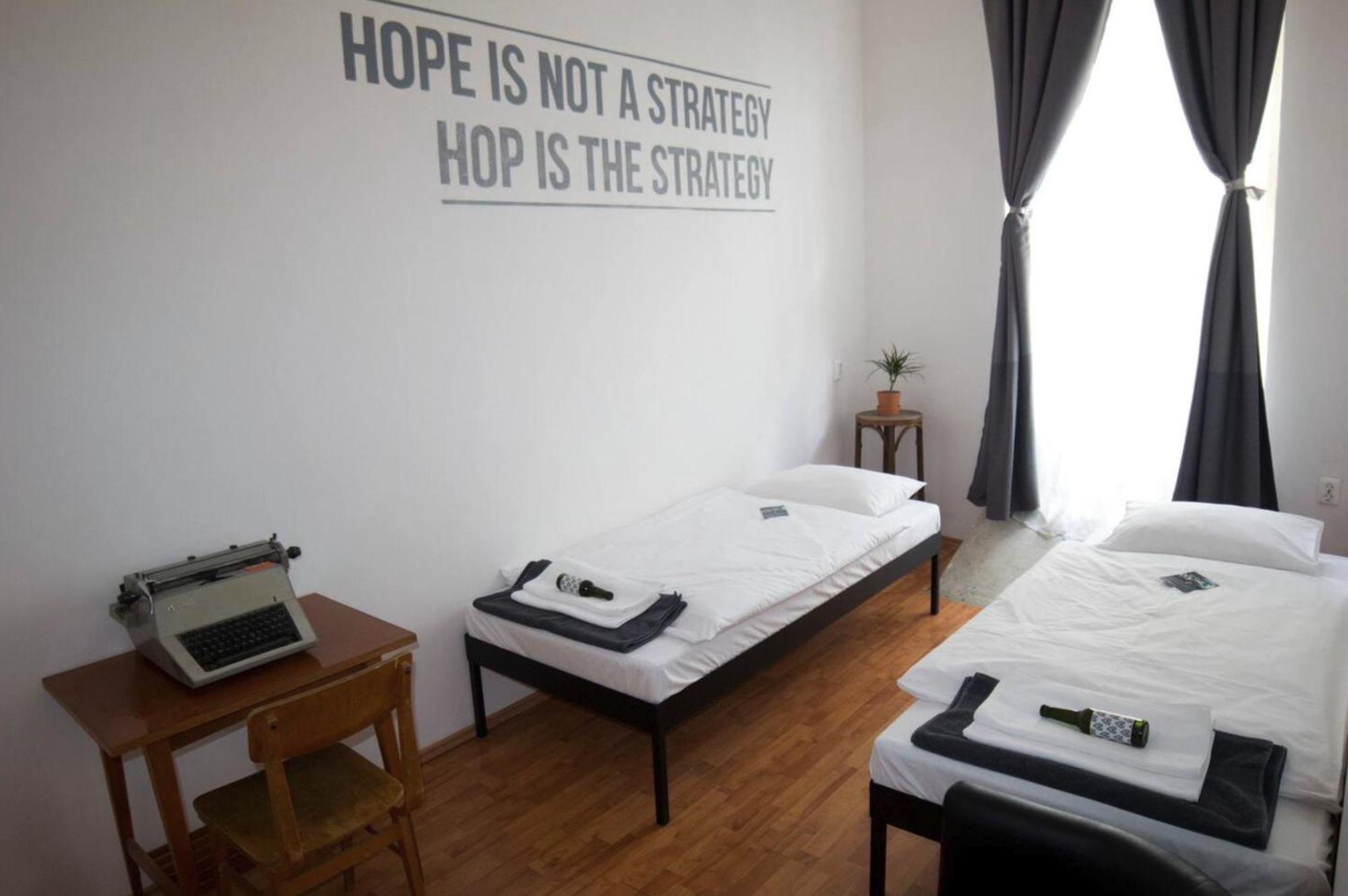 Bed'N'Beer Apartamento Budapeste Exterior foto